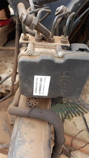 Bmw e53 x 5 ABS pump