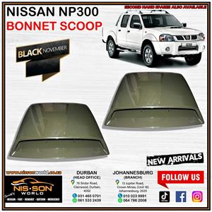 Nissan NP300 Bonnet Scoop