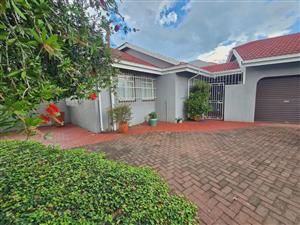 Charming 3-Bedroom Townhouse in Secure Complex – Three Rivers Proper.