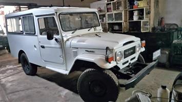 1989 Toyota Land Cruiser FJ45 4.2 Troopy 4 Door Petrol 2F Straight 6 Cylinder