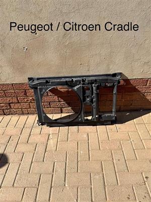 Peugeot / Citroen Radiator Cradle