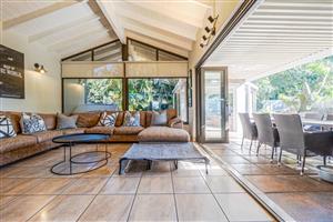 House For Sale in Amanzimtoti