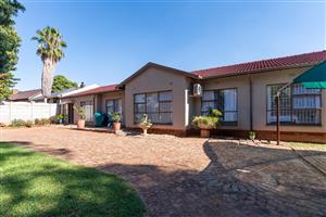 House For Sale in Birch Acres