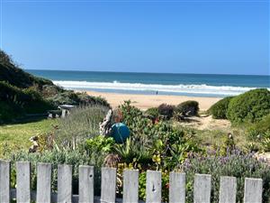 Beachfront Home for Sale in Jeffreys Bay