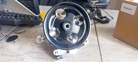Mercedes Benz M642 Power steering pump
