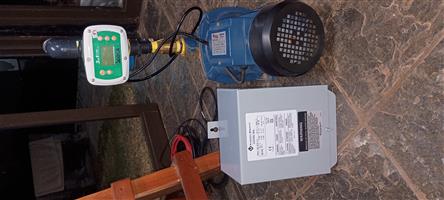 Centrifugal pressure pump plus auto controller 1.1 kW140 l/min