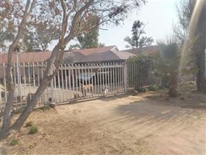 House For Sale in Ladybrand