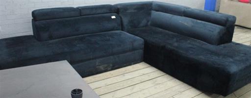 BLACK VELVET 2 PIECE L-SHAPE COUCH