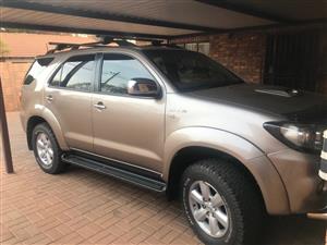2011 Toyota Fortuner 3.0D 4D 4x4 automatic