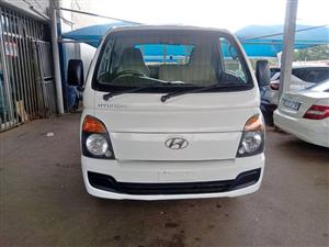 Hyundai H100
