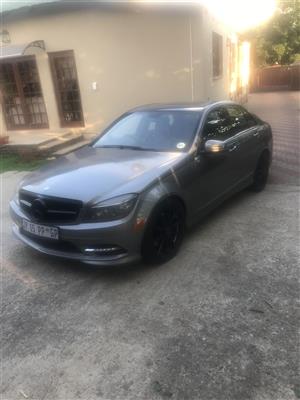 Mercedes Benz C350 AMG for salE