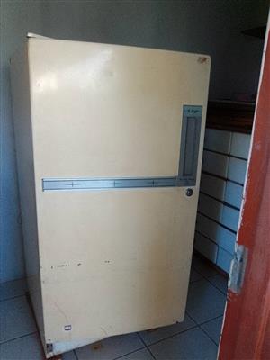 Fuchsware Freezer for sale