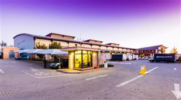 Warehouse to let in Longmeadow