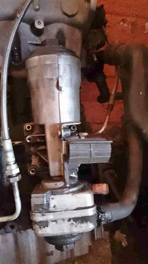 VW golf 5 2.0 TDI oil filter housing
