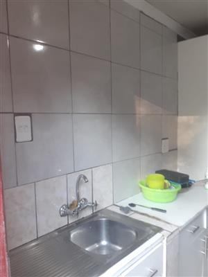 Bachelor room to rent near Pretoria North swimming pools