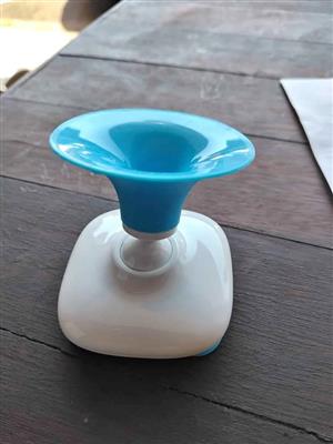 Creative Suckering Phone Holder