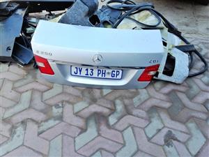 Mercedes benz W212 Bootlid