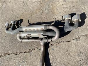 Nissan GTR R35 Exhaust 