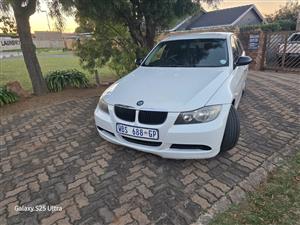 BMW 320D E90 M47 Auto Excellent Condition R68000 