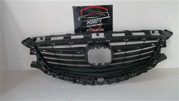 Mazda 6 14-17 radiator grille