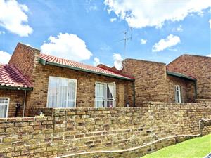 Apartment For Sale in Birchleigh