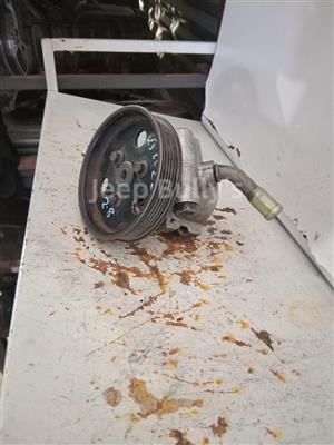 Jeep Cherokee (KJ) Used Power Steering Pump - Jeep Spares