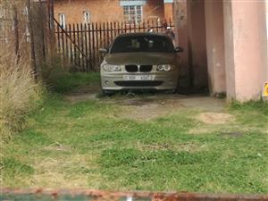 BMW 120i , licenced not running tow away , bargain buy