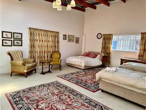 2 beds 1.5 baths House