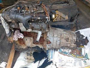 Complete engine and gearbox for a 2.2 Ford Ranger