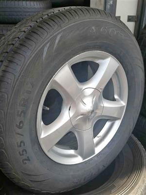 Isuzu 17(With Used Tyres)