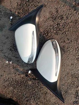 W205 mirror auto fold used