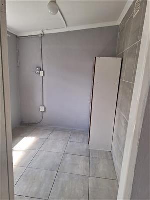  1-Bedroom Cottage To Let – Kensington 