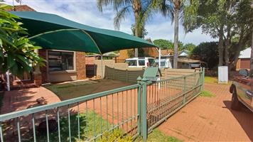 Turn-Key 2-Bedroom in Theresapark