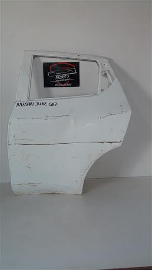 Nissan Juke left rear door