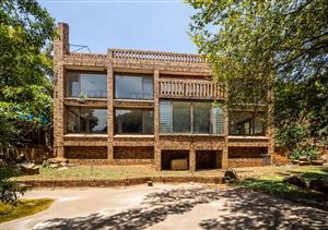 House For Sale in Silverton