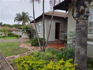 Townhouse For Sale in Bendor