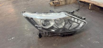 Qashqai right headlight 2015
