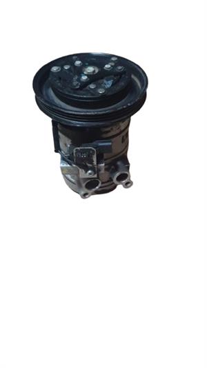 RENAULT KWID AUTOMOBILE AIRCON COMPRESSOR PUMP (2012-2018)