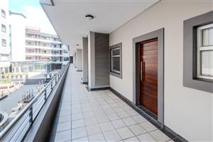 Modern apartment in the heart of Gateway