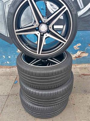 Set of OEM 18 inch Mercedes AMG  C-Class mag wheels with tyres for sell wide & narrow 