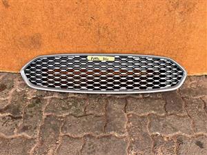 FORD FIGO MAIN GRILL 2019 - 2022