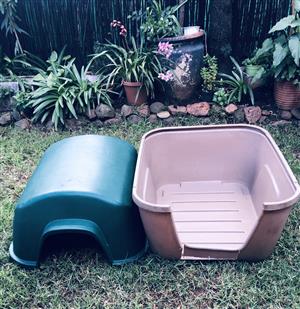 Dog kennel 