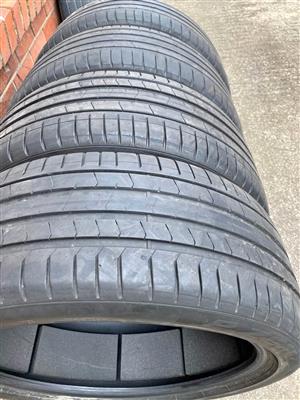 Tyres  255/40/R21  Pirelli 80% threats  