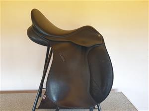 Second hand saddle for sale. Wintec 500 Wide GP