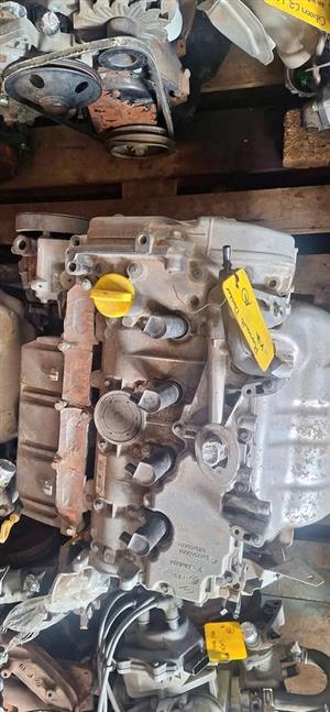 Renault duster complete engine available