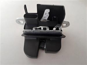 Vw polo mk8 1.0 tsi boot lock FOR SALE 