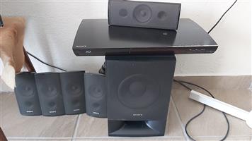 Sony home theater system 5.1 channel blu-ray and HDMI