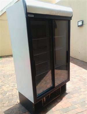 A commercial double-door sliding cooler, potentially a Fridgestar 1140 model 