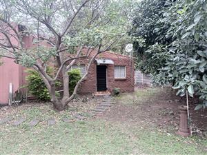 Private Bachelor Flat-Utilities Included Mayville