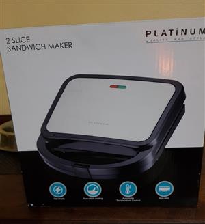 Platinum Sandwich toaster and kettle 